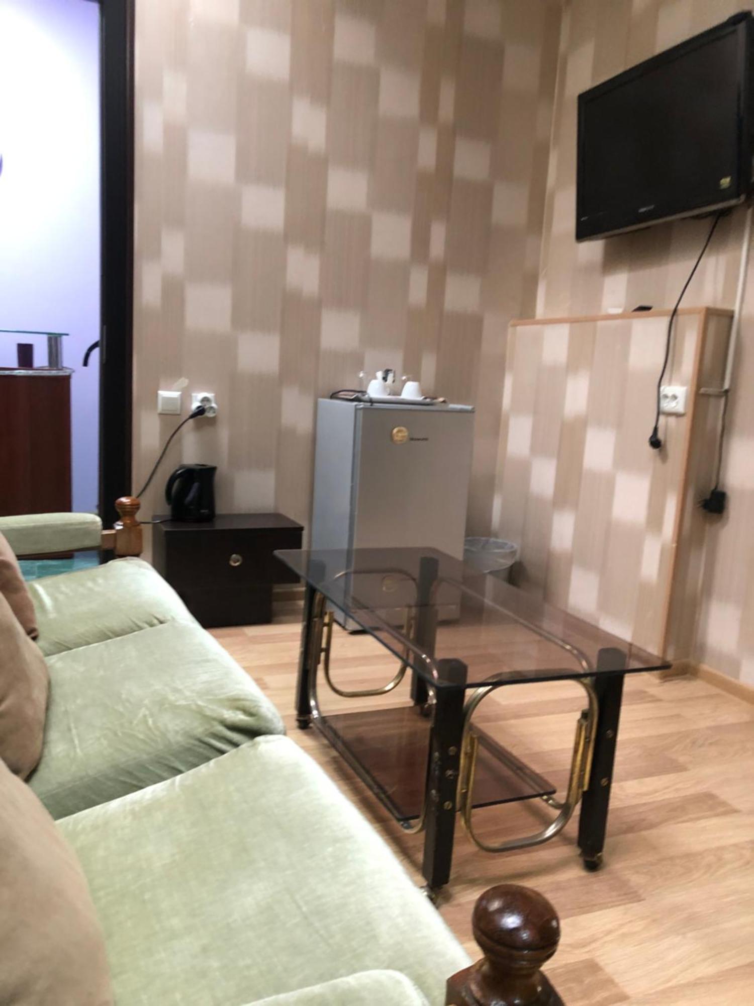 טביליסי Hotel Your Comfort מראה חיצוני תמונה
