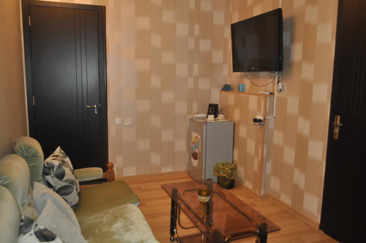 טביליסי Hotel Your Comfort מראה חיצוני תמונה