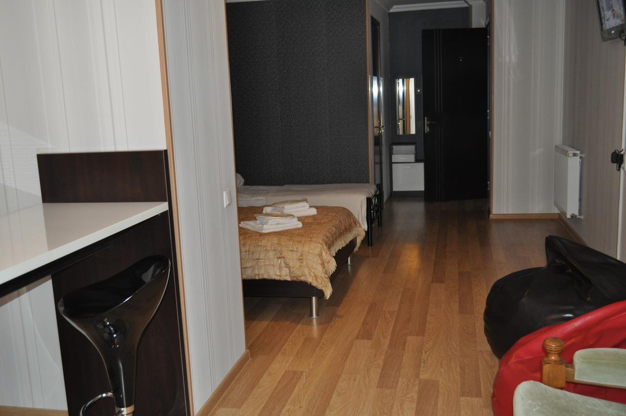 טביליסי Hotel Your Comfort מראה חיצוני תמונה