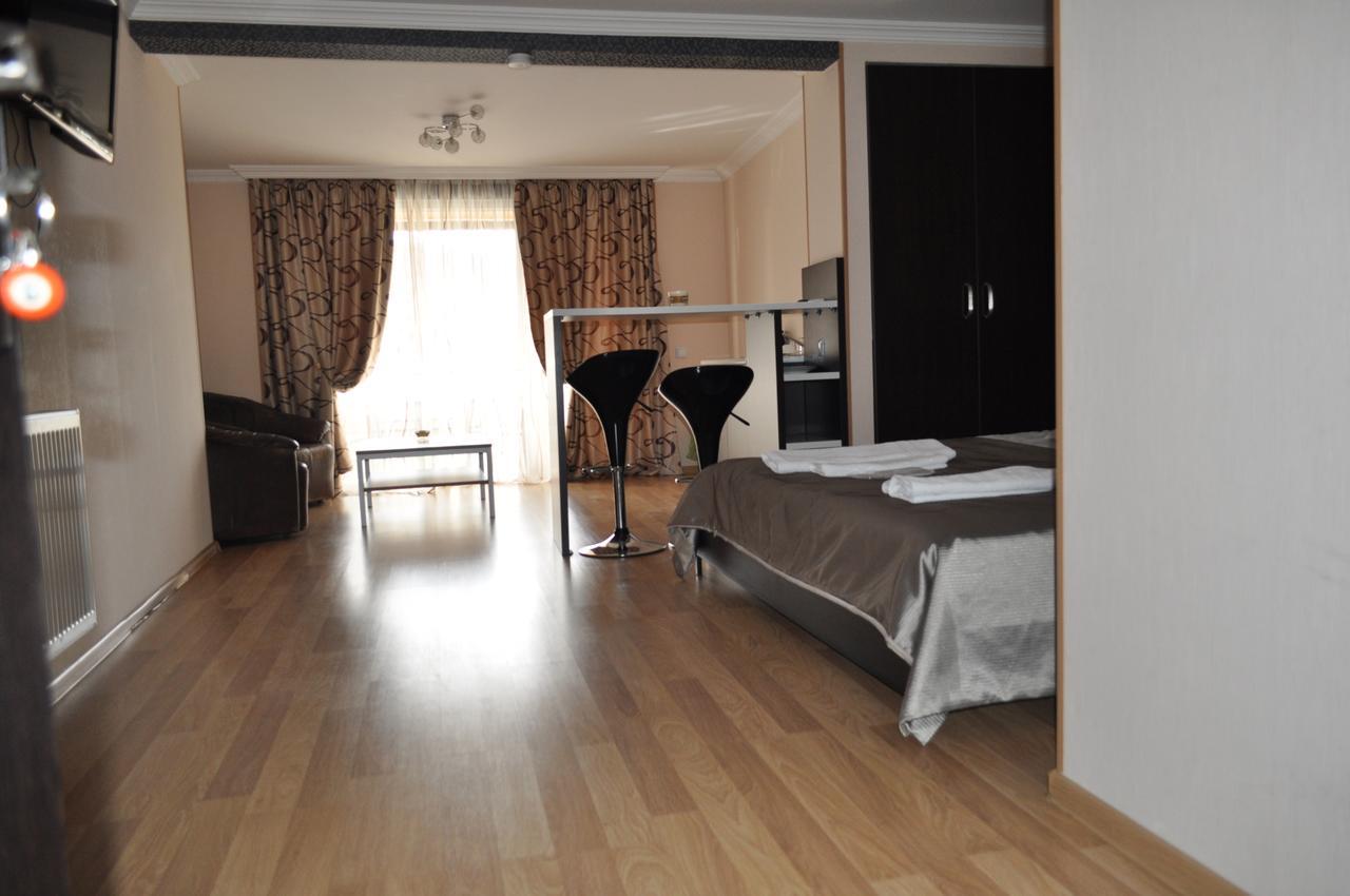 טביליסי Hotel Your Comfort מראה חיצוני תמונה