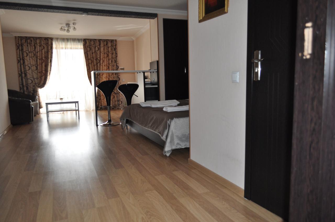 טביליסי Hotel Your Comfort מראה חיצוני תמונה